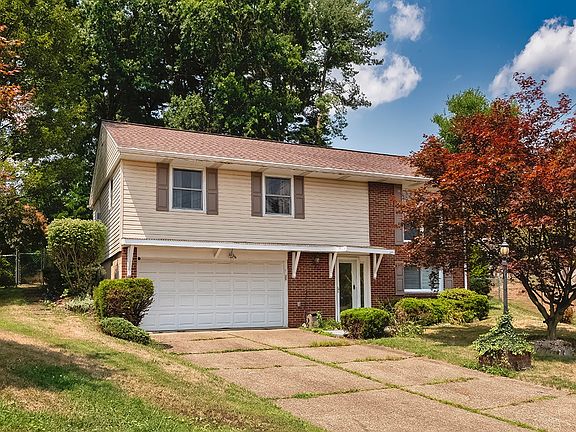 2nd image of 570 Greenfield Ct