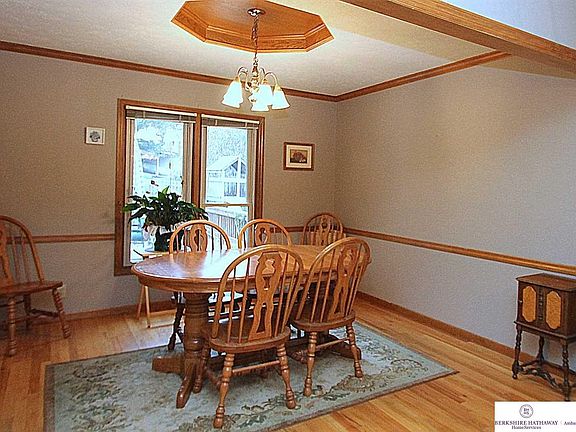 5th image of 15933 Nottingham Dr