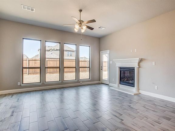 4th image of 1448 Benavites Dr