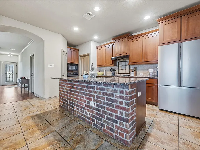 8318 Campeche Bay Pl — Photo 12