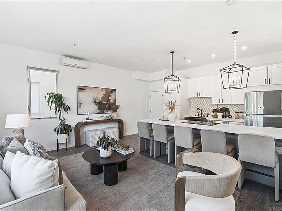 2nd image of 908 G St Unit 17