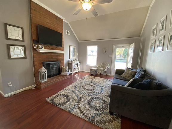 3rd image of 2605 Sage Meadow Dr
