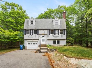 174 Fox Hill Rd, Burlington, MA 01803