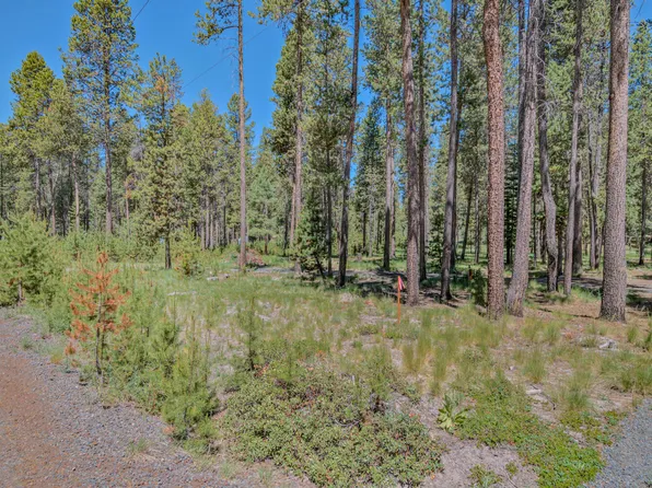 17118 Pasadena Rd, Bend, OR 97707