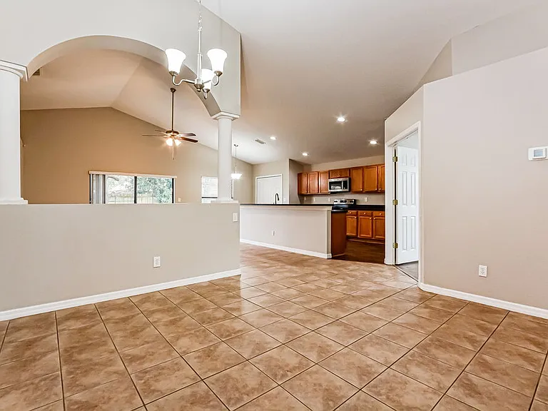 4222 Barnsley Ln — Photo 3