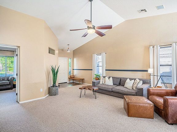 5th image of 6106 N Pajaro Ln