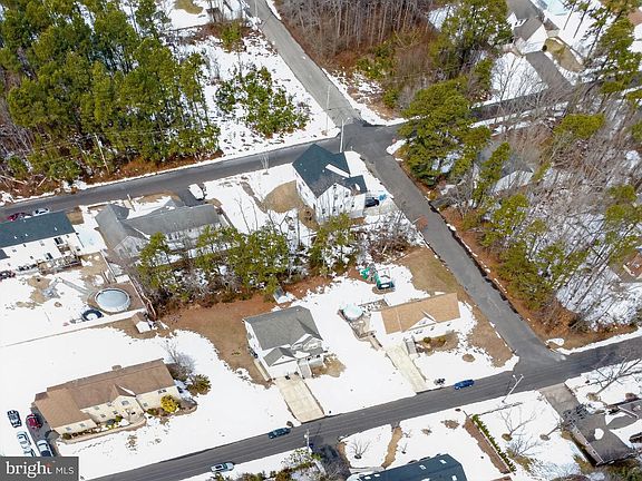 5th image of 95 Savannah Rd