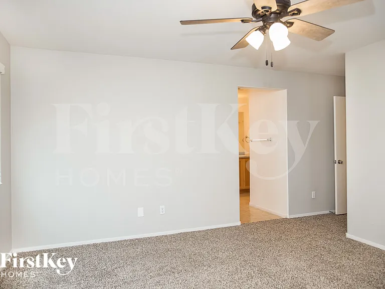 6074 Peaceful Creek St — Photo 13