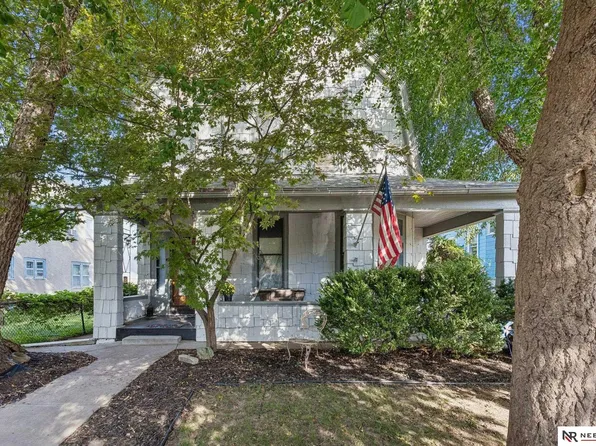 1019 S 30th Ave, Omaha, NE 68105