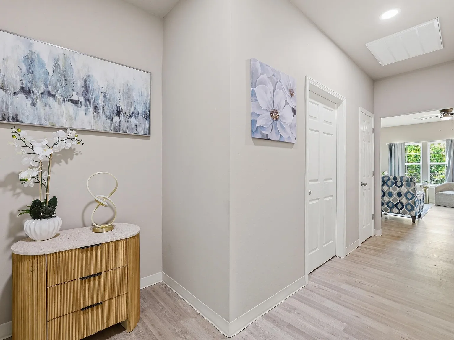 3 bed, 1425 sqft, $1,700 — Photo 4