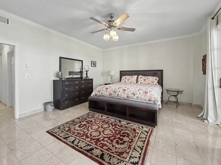 2124 Fisher Island Dr #2124 — Photo 25
