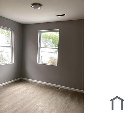 5th image of 629 Dumbarton Ave