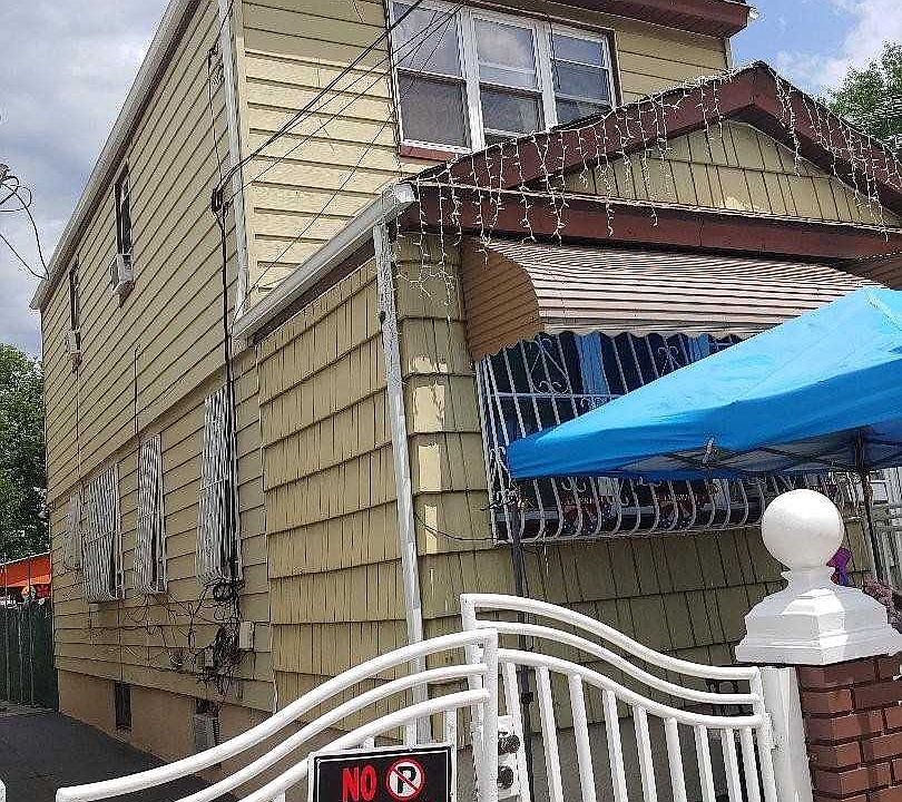 1st image of 9731 134th St