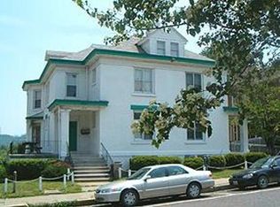 32 N College St STE C, Athens, OH 45701
