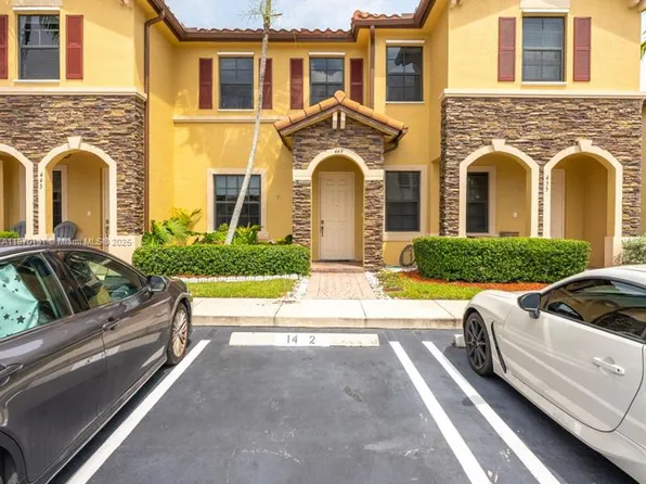 449 SE 32nd Ter, Homestead, FL 33033
