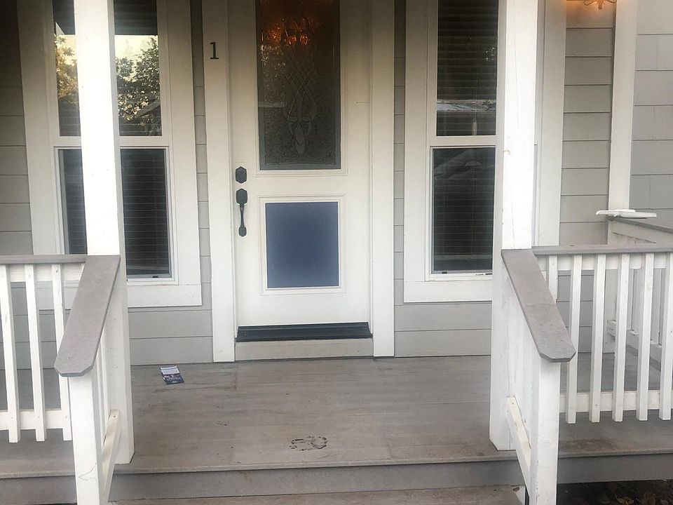 1st image of 453 Linden Ave APT 1
