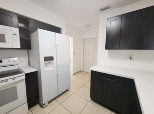 8760 NW 14th St #8760, Hollywood, FL 33024