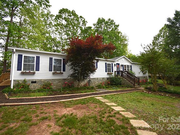 2nd image of 4333 Greenbriar Dr