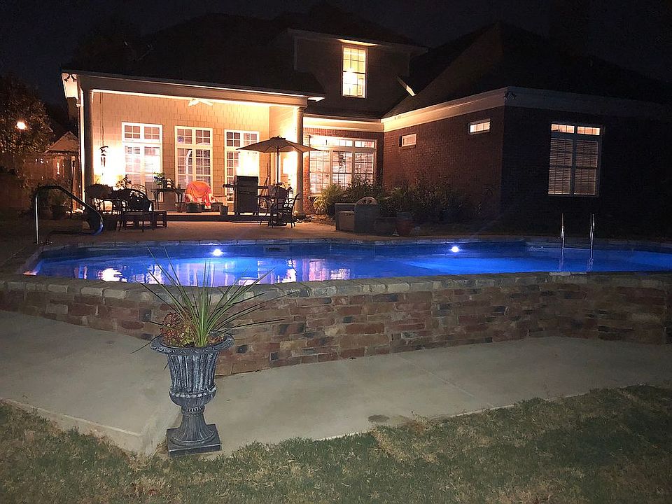Pool facing back patio