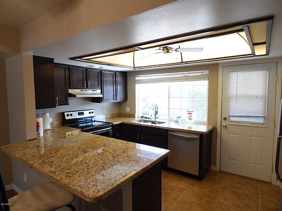 2nd image of 10815 N 37th Dr