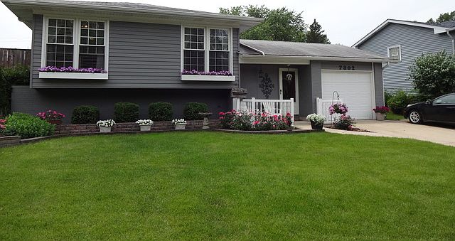 1st image of 7302 Larchwood Ln