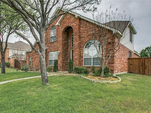 2nd image of 1523 Idlewild Dr