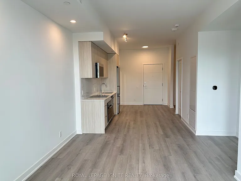 20 Deans Dr #214 — Photo 13