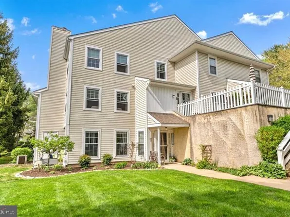 45 Ashley Ct, Glen Mills, PA 19342