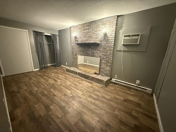 4th image of 220 Mays Branch Rd