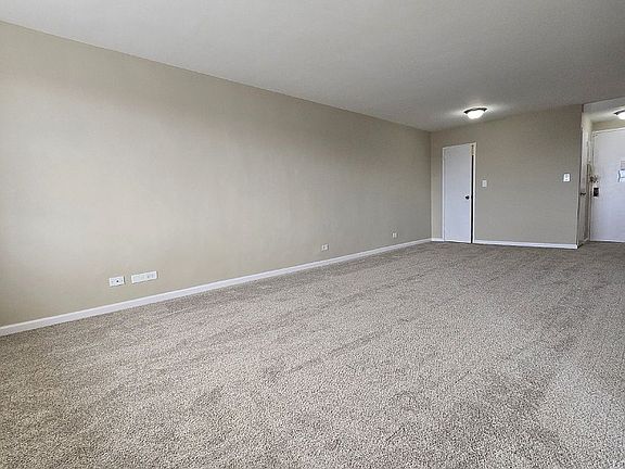 3rd image of 175-20 Wexford Ter APT 3S