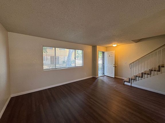 2nd image of 4208 White Ln #B