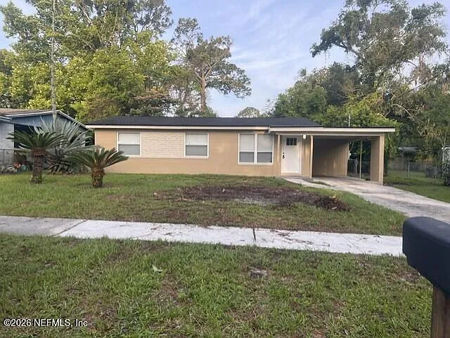 9206 Greenleaf Rd — Photo 2