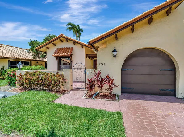 5249 Bolero Circle, Delray Beach, FL 33484