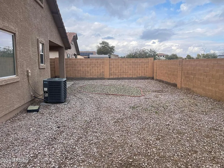 1333 S 220th Dr — Photo 18