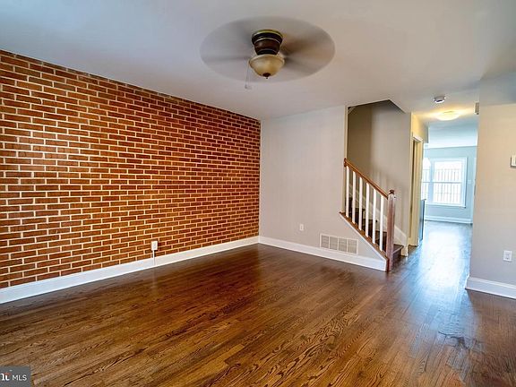 3rd image of 1805 E Lamley St
