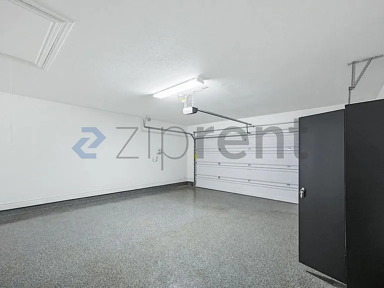 28414 Shailene Dr — Photo 31
