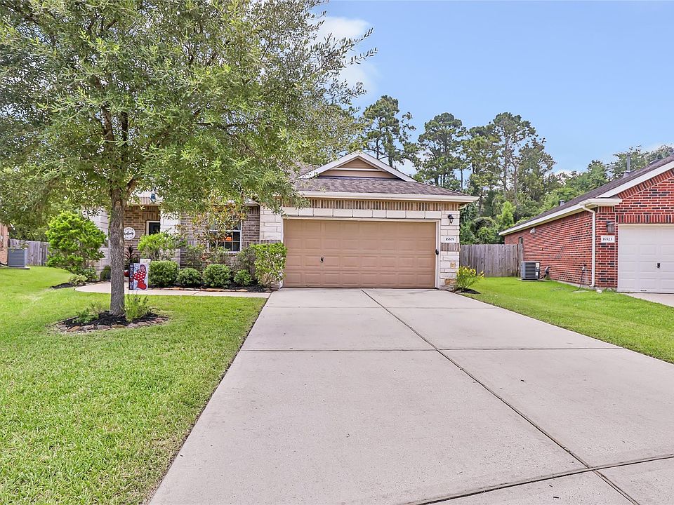1st image of 16519 River Wood Ct