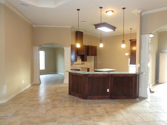 5th image of 3013 Charles Dr