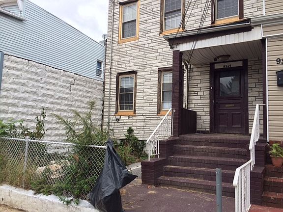 5th image of 95-21   102nd  St