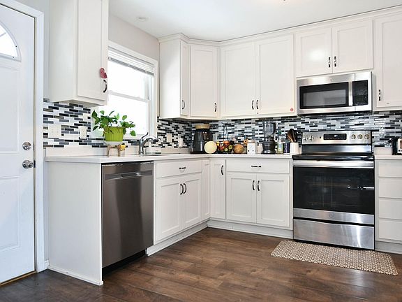 5th image of 1207 19th St S