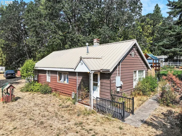 1034 S Indian Ln, White Salmon, WA 98672