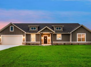 154 Spanish Moss Trl, Rhome, TX 76078