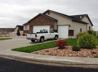 5154 N Mountain View Loop, Enoch, UT 84721