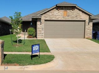 19708 Barrister Cir, Edmond, OK 73012