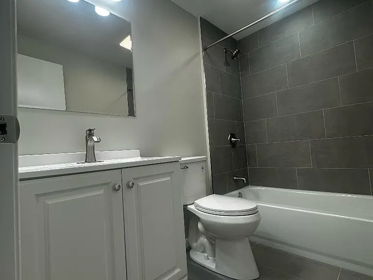 6317 N Milwaukee Ave #3B — Photo 10