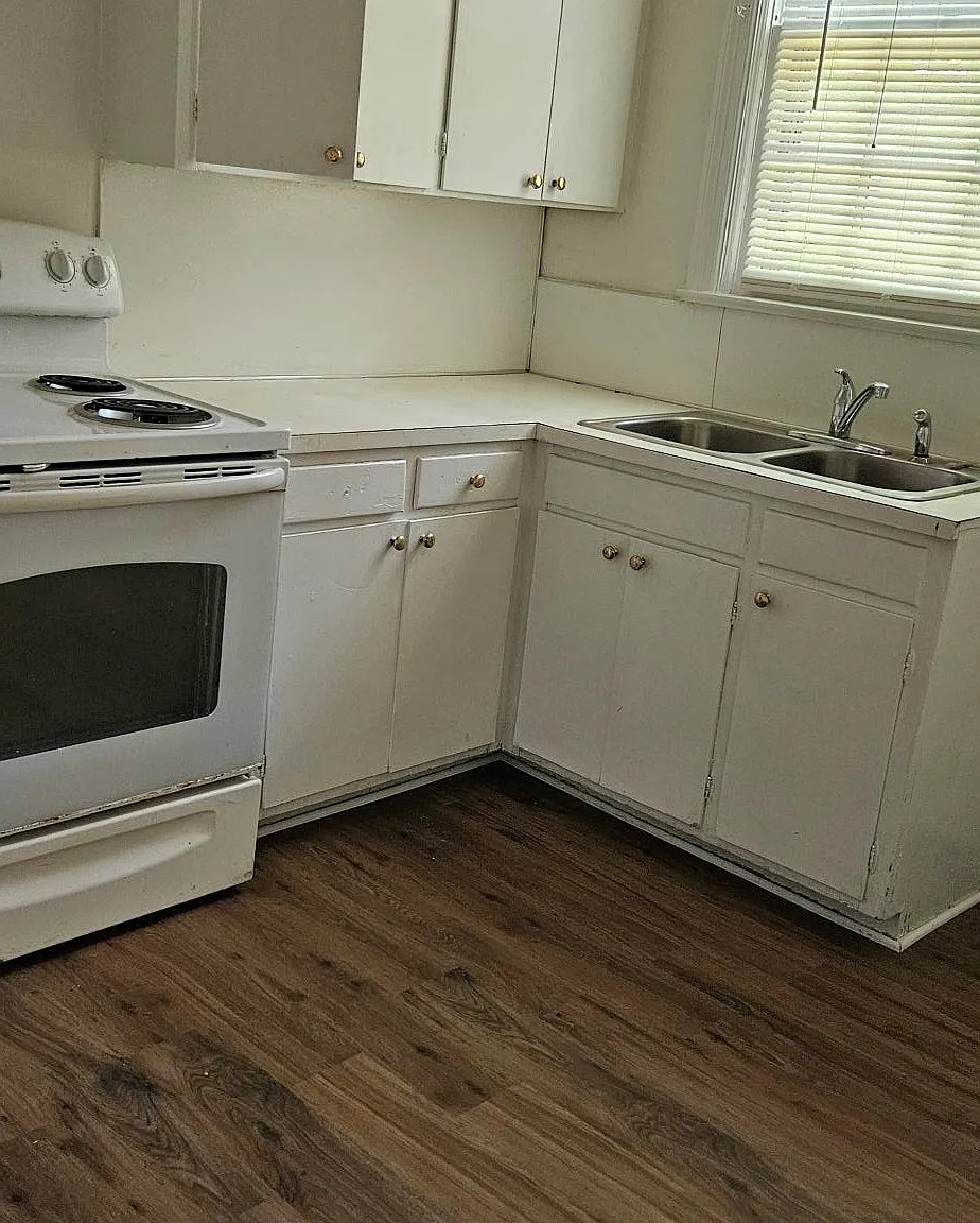 2 bed, 884 sqft, $1,100 — Photo 4
