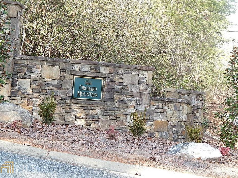 1st image of 310 Glazenwood Dr