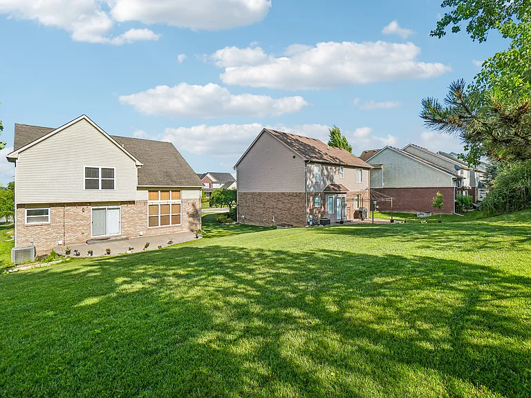 16304 Mulberry Way — Photo 38