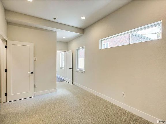 Bedroom #1
1st Floor