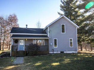 59104 64th Ave, Hartford, MI 49057